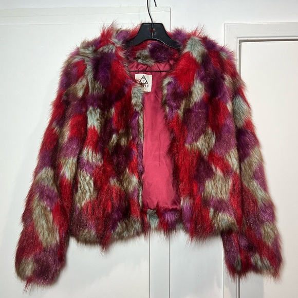 UNIF Multi color faux fur jacket - Picture 5 of 6